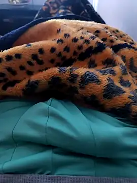 Snapshot of ariel-rick chatting on November 25, 2025, 9:31 am ariel-rick online show from November 25, 2025, 9:31 am