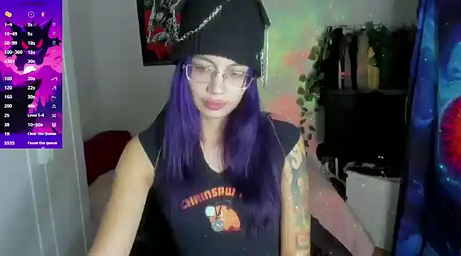 Snapshot of _sakae_ chatting on January 7, 2025, 10:52 pm sakae online show from January 7, 2025, 10:52 pm