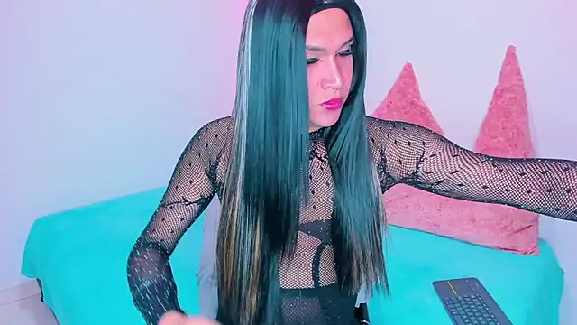 Snapshot of Candace_Queen chatting on September 13, 2025, 2:17 pm Candace Queen online show from September 13, 2025, 2:17 pm