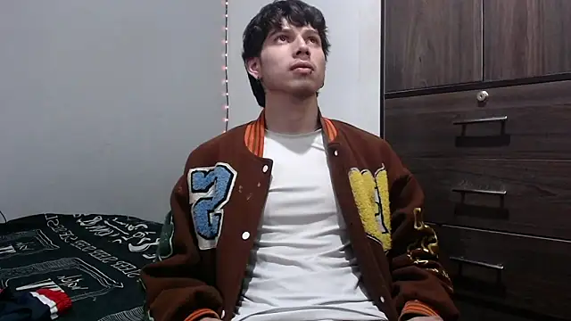 pervertsteens3 online show from September 15, 2025, 4:02 am