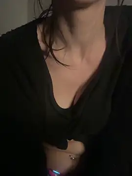 vera jim online show from March 3, 2026, 7:54 pm