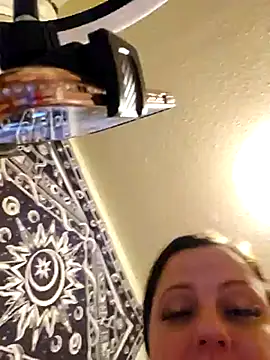 PeakabumPromo online show from March 11, 2025, 8:31 pm