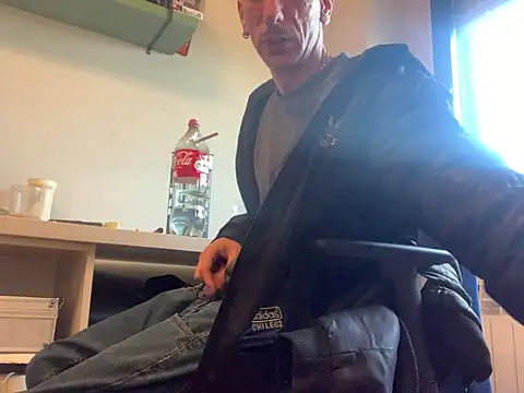 sweet24c online show from January 10, 2025, 8:29 am