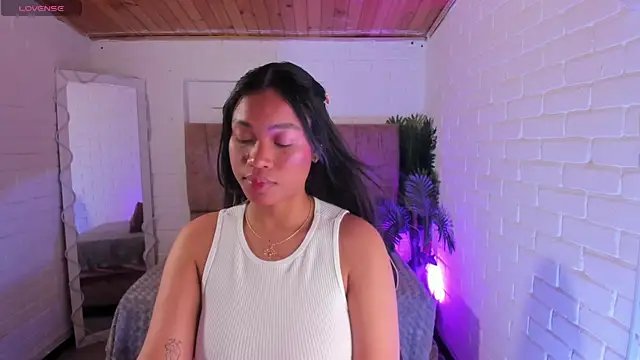 penelope tay1 online show from September 19, 2025, 3:10 am