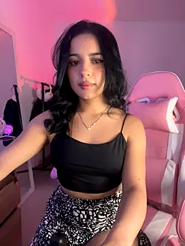 Emily-14 online show from September 18, 2025, 11:08 pm