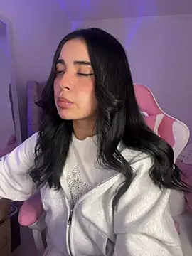 Emily-14 online show from March 20, 2026, 6:47 am