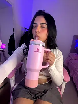 Emily-14 online show from September 18, 2025, 2:36 am