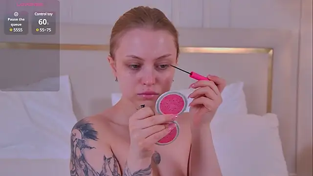 Snapshot of DorisHell chatting on March 22, 2025, 5:52 pm DorisHell online show from March 22, 2025, 5:52 pm