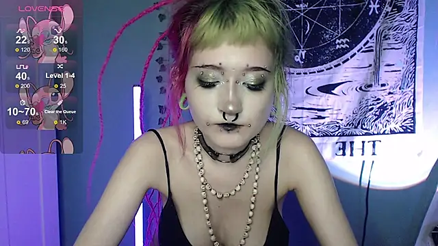 Snapshot of Milten-Trish chatting on July 24, 2026, 6:59 pm Milten-Trish online show from July 24, 2026, 6:59 pm