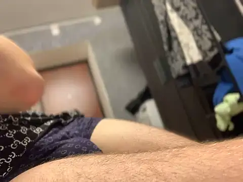 Snapshot of Princess_Dianka chatting on February 8, 2025, 9:15 pm Princess Dianka online show from February 8, 2025, 9:15 pm