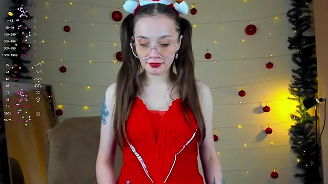 TrishaBerry online show from December 31, 2024, 9:10 am