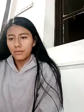 CarlaAlvez online show from October 2, 2025, 11:41 pm