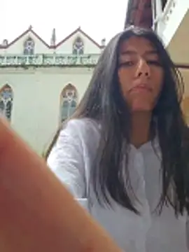 CarlaAlvez online show from February 16, 2026, 4:27 pm