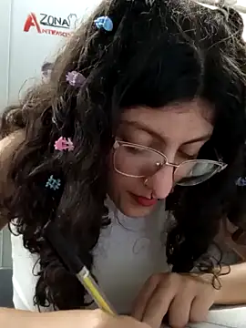 LoveElectra online show from January 20, 2025, 8:39 pm