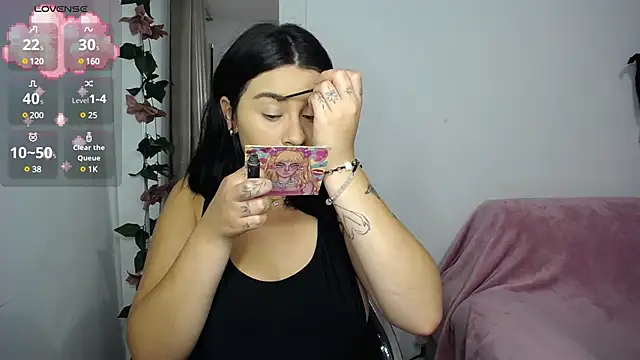 SaraBraun  online show from March 14, 2025, 1:13 pm