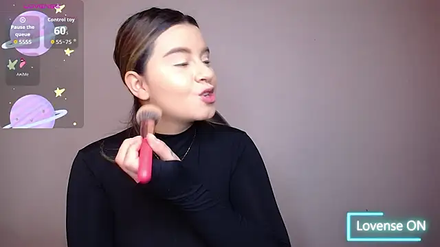 SaraBraun  online show from February 2, 2026, 5:12 pm