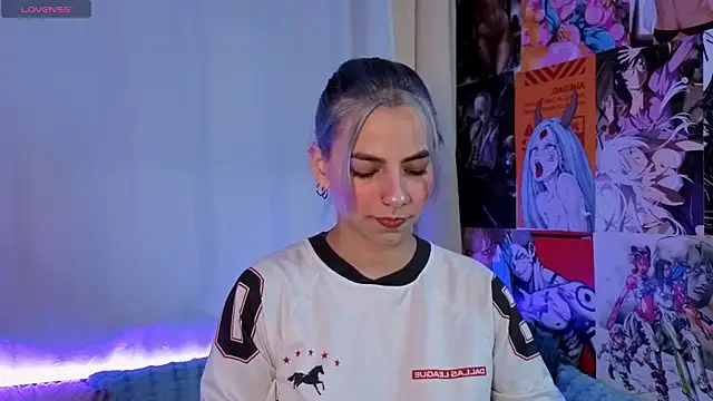 ArtemisaBlake online show from April 5, 2026, 4:30 am