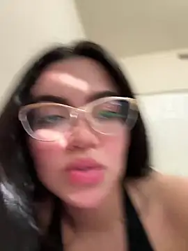 Snapshot of xsweetv chatting on February 6, 2025, 2:48 pm xsweetv online show from February 6, 2025, 2:48 pm