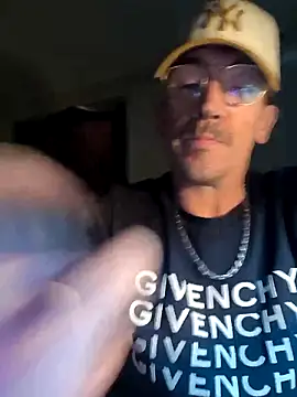 Jiimy2fois online show from March 6, 2026, 9:48 am