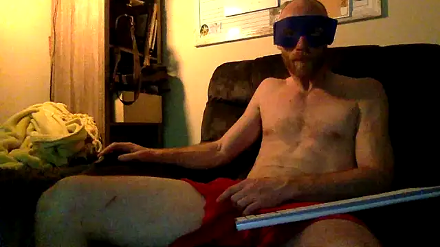 Twowellshapedheads online show from December 17, 2024, 7:28 am