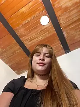 Liah ferrer online show from September 24, 2025, 2:40 am