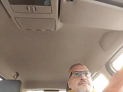 Husoban online show from November 9, 2025, 3:27 pm