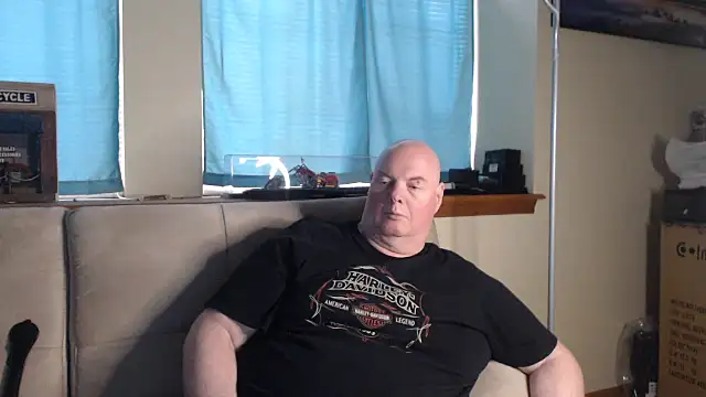 harley99574 online show from January 8, 2026, 7:31 pm