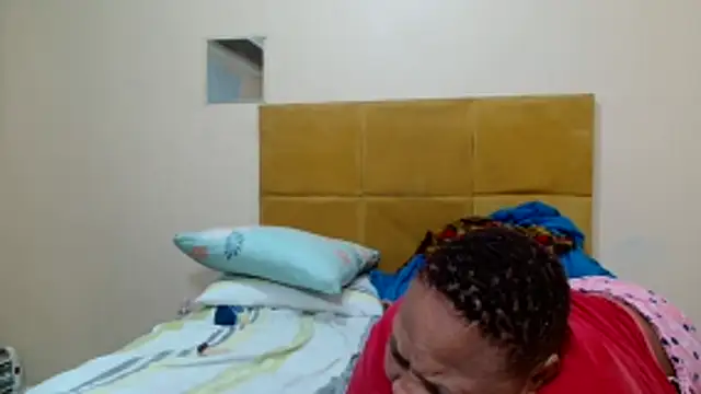 Snapshot of Bbw255 chatting on October 28, 2025, 4:02 am Bbw255 online show from October 28, 2025, 4:02 am