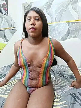 CamilosaOrtega online show from June 17, 2026, 12:15 pm