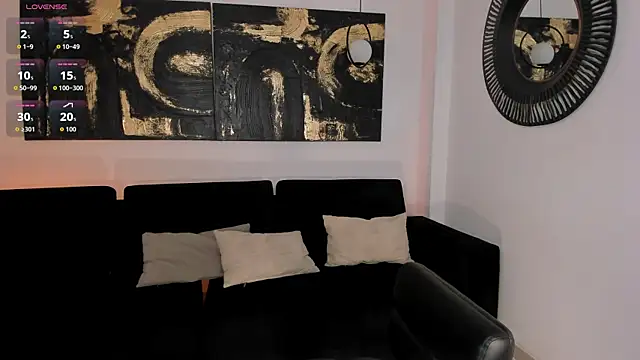 MiaFarrell  online show from April 10, 2026, 5:09 pm