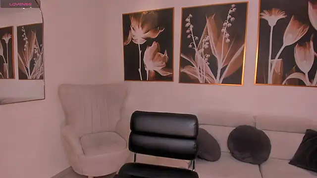 BellaCarteer  online show from March 29, 2026, 6:31 pm