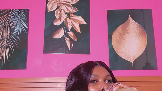 kinkyandsavage online show from April 18, 2026, 7:58 pm