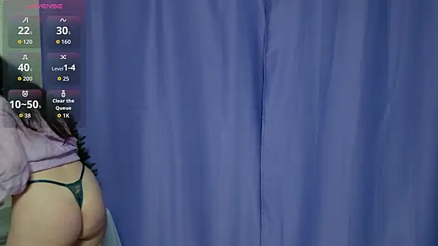 Lana  Cute  online show from January 11, 2026, 2:13 pm