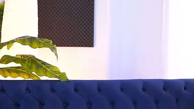 Jenna Day online show from October 10, 2025, 9:21 am