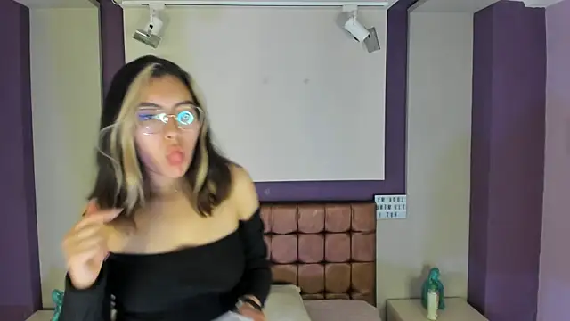 mila mendoza online show from March 16, 2025, 12:33 pm