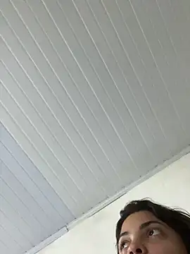 Nicollygriu online show from September 22, 2025, 8:37 pm