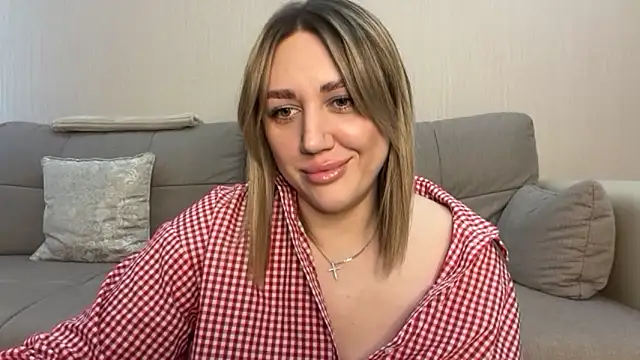 VickyLove047 online show from November 15, 2025, 6:17 am