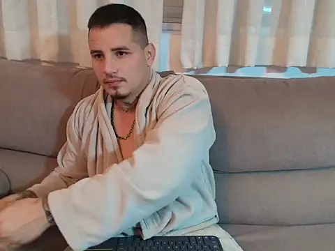 Geishastudios online show from November 24, 2025, 7:52 am