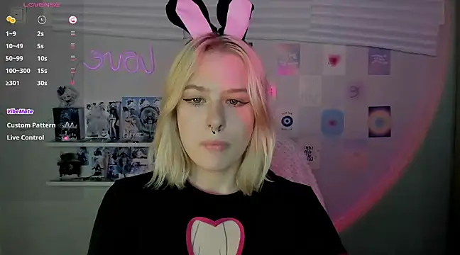 tender kiitty online show from January 25, 2025, 11:13 am