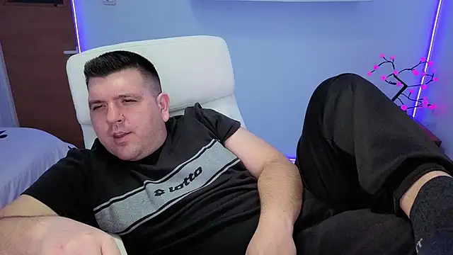 JasonJacks online show from October 11, 2025, 3:35 pm