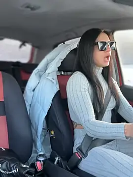 JulliaVegas online show from February 27, 2025, 2:35 am