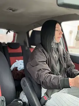 JulliaVegas online show from March 23, 2025, 1:31 am