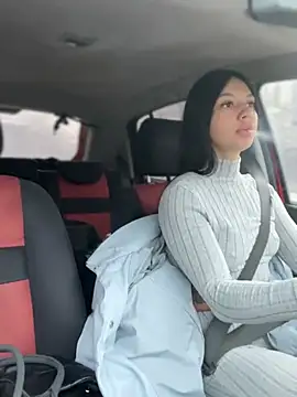 JulliaVegas online show from March 1, 2025, 1:32 am