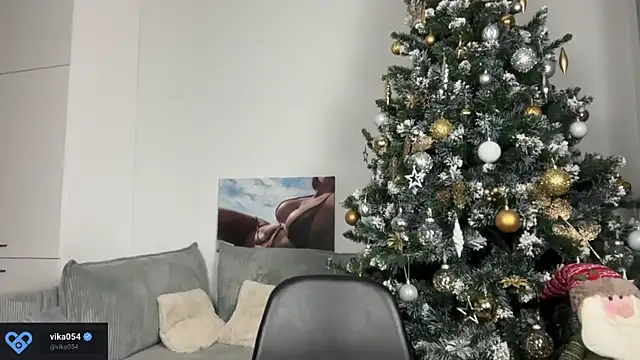 Viktoria www online show from December 17, 2024, 10:22 pm