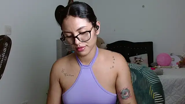 Sexy Lia  online show from February 20, 2026, 6:26 am