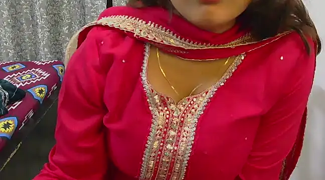 Snapshot of chavi_12 chatting on February 26, 2025, 5:21 pm chavi 12 online show from February 26, 2025, 5:21 pm