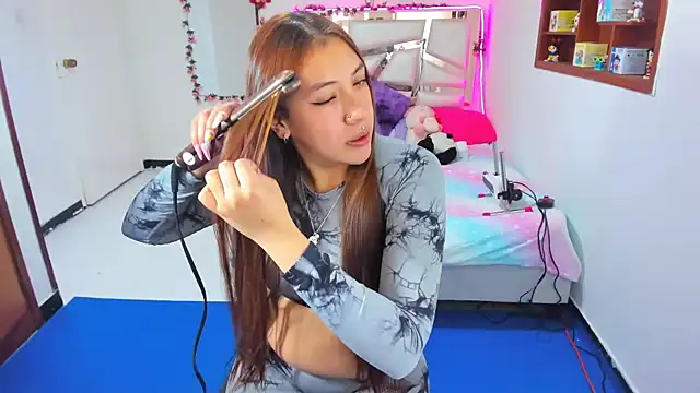 perlabeautiful online show from October 9, 2025, 5:02 pm