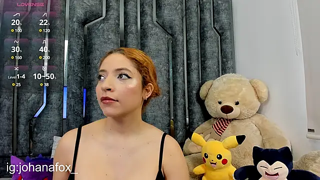 johanafox  online show from December 18, 2024, 5:42 pm