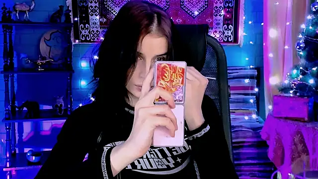 Snapshot of JadeCastle_ chatting on January 10, 2026, 4:46 pm JadeCastle online show from January 10, 2026, 4:46 pm