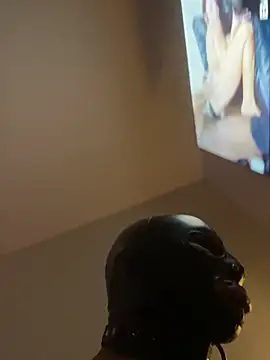 kinkycdslutsv online show from April 6, 2026, 2:29 am